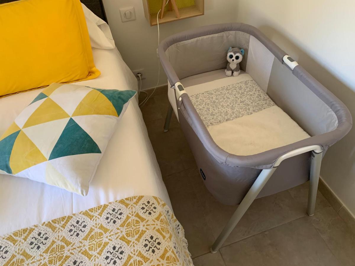 Cassis Village Options Parking And Baby Экстерьер фото